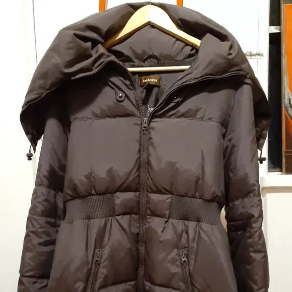 Danier down-filled winter coat/ jacket in grey - Picture 9 of 13